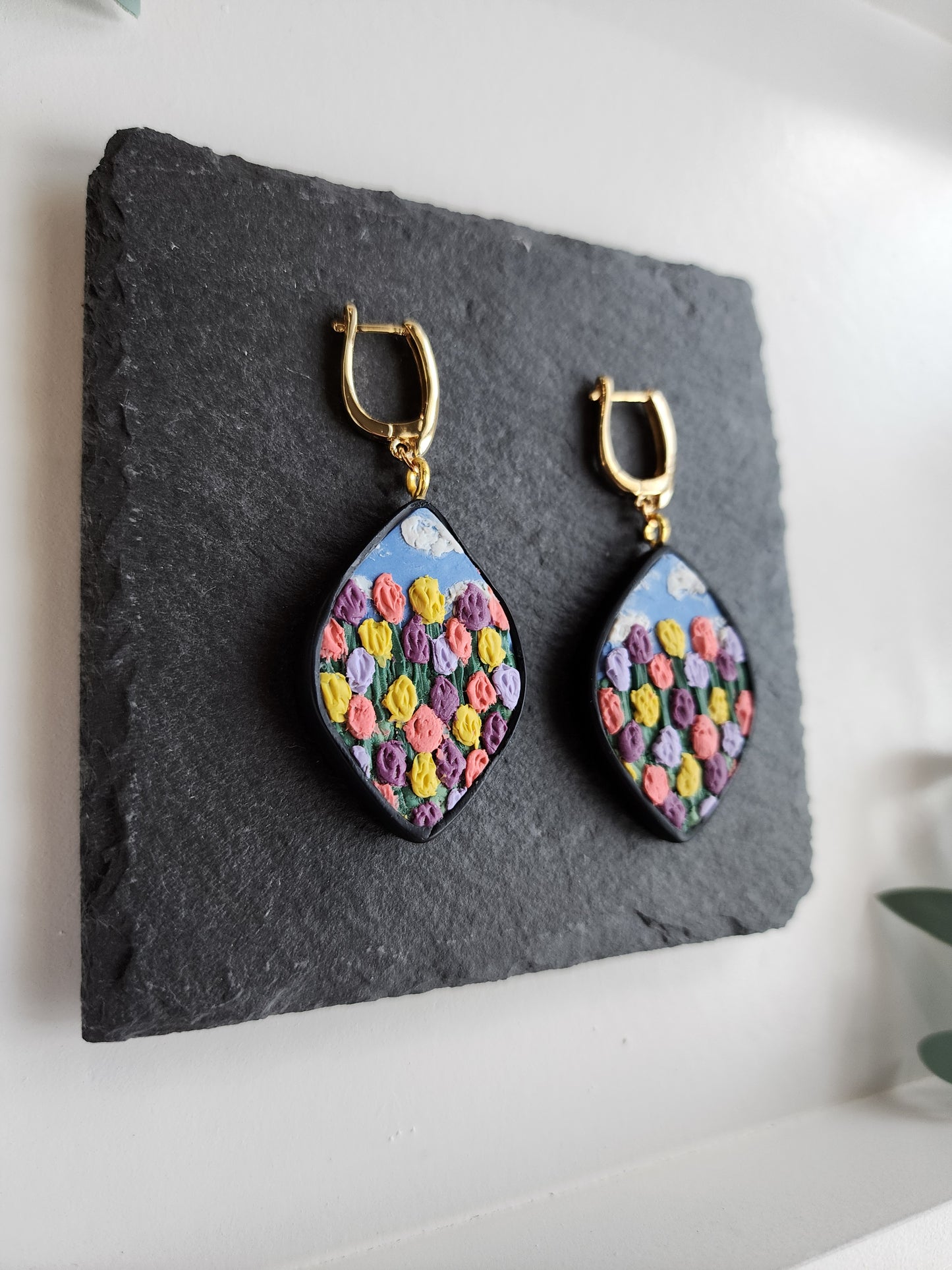 Tulip Vignette Dangles