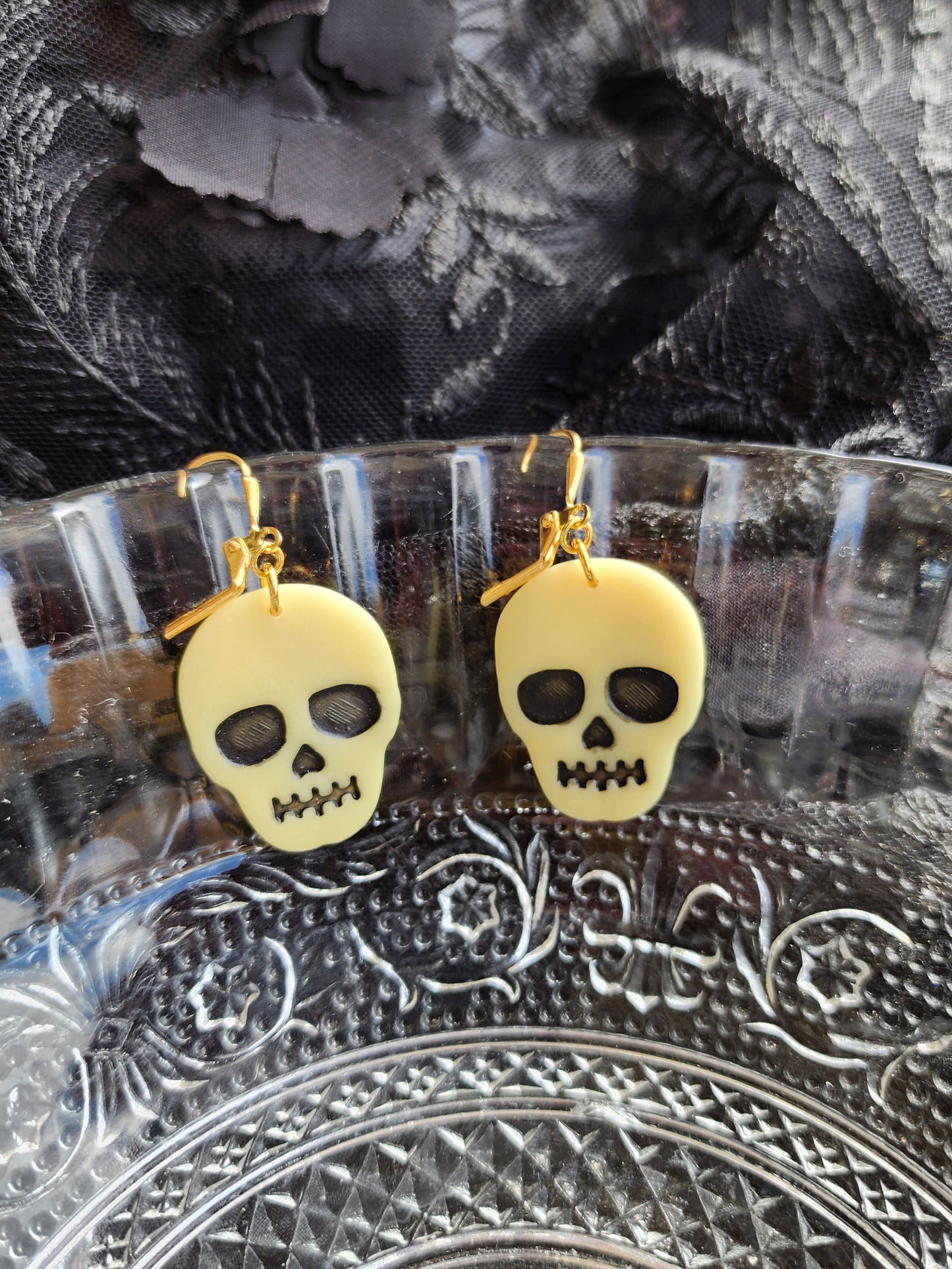 Glow-in-the-dark Skulls