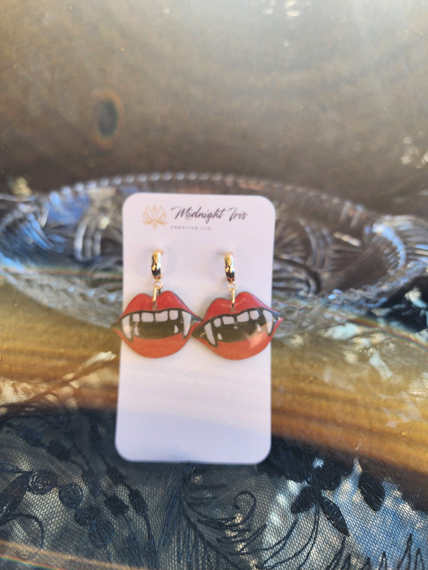 Vampire Lips Dangles